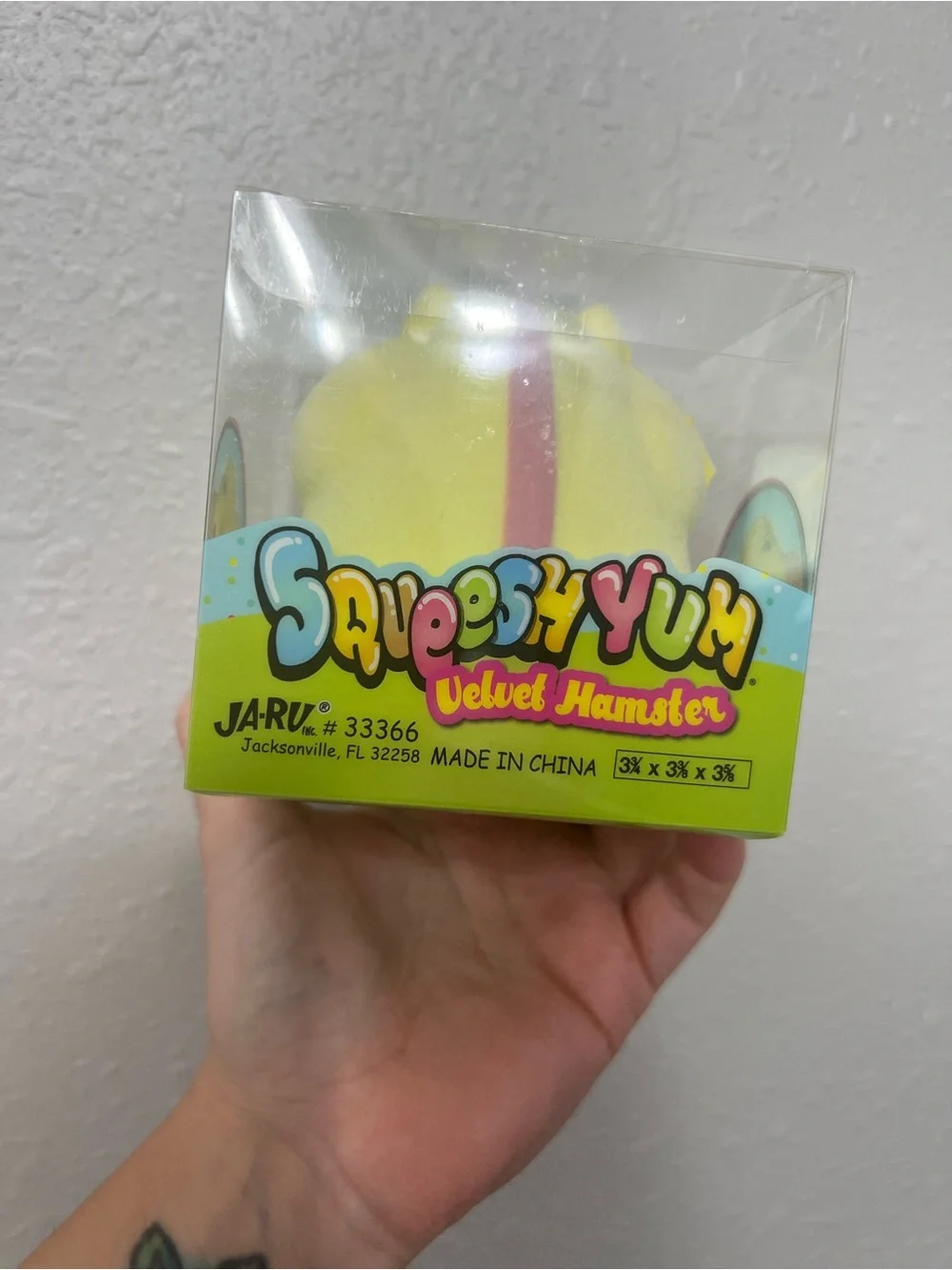Squishy Velvet Hamster - Yellow Squeesh Yum